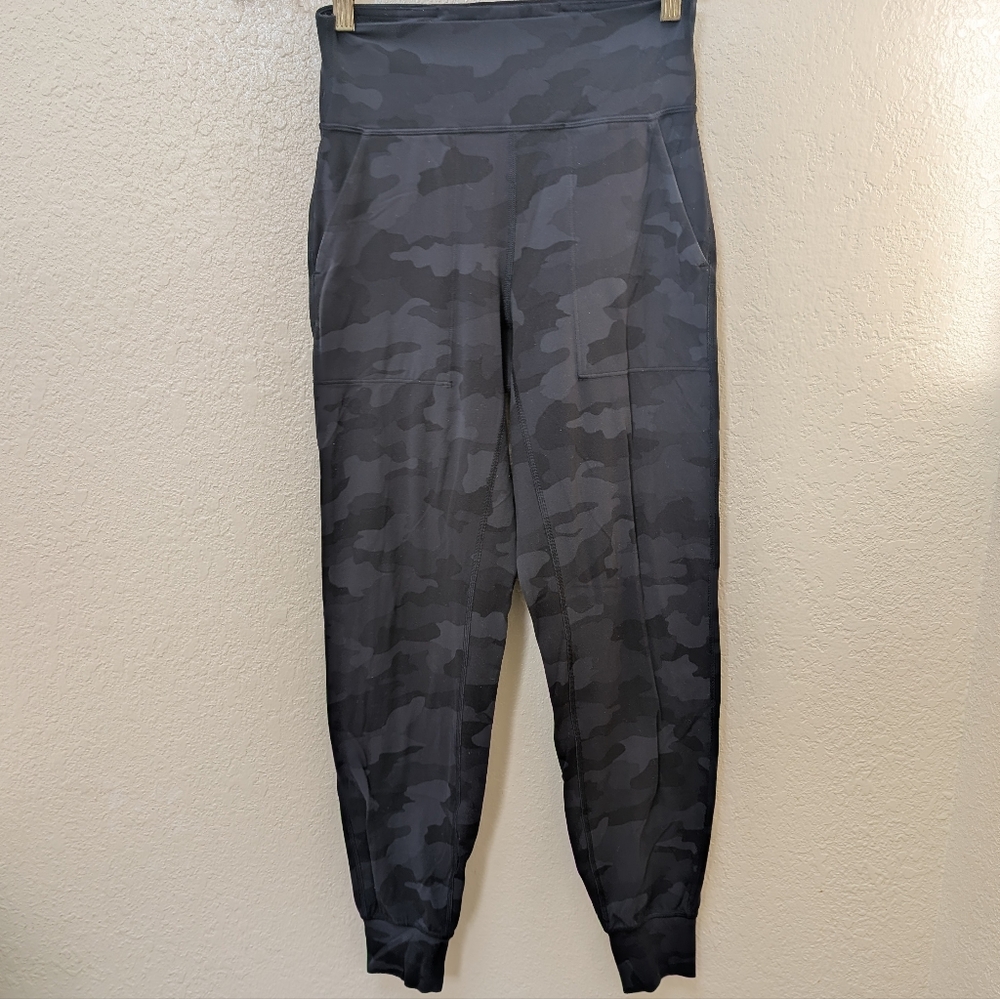 Camo Lululemon Align High Rise Legging. Size 4